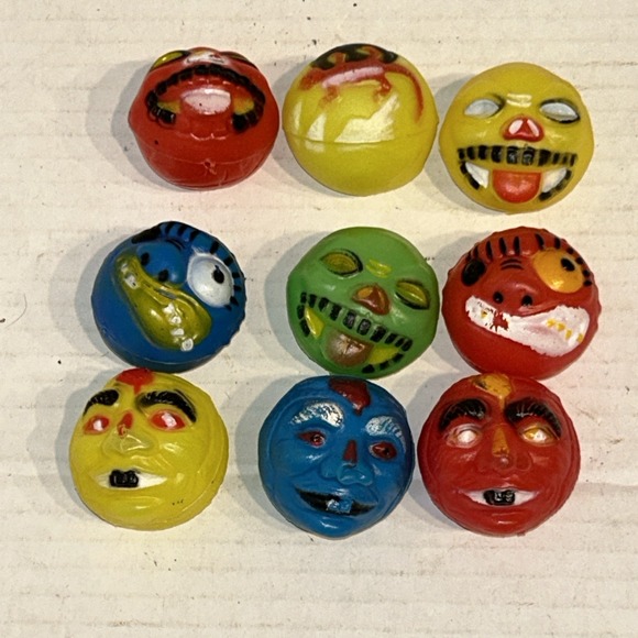 Madballs KO Vintage Monster Head Balls Lot of 9 1980's Vending Gumball A2